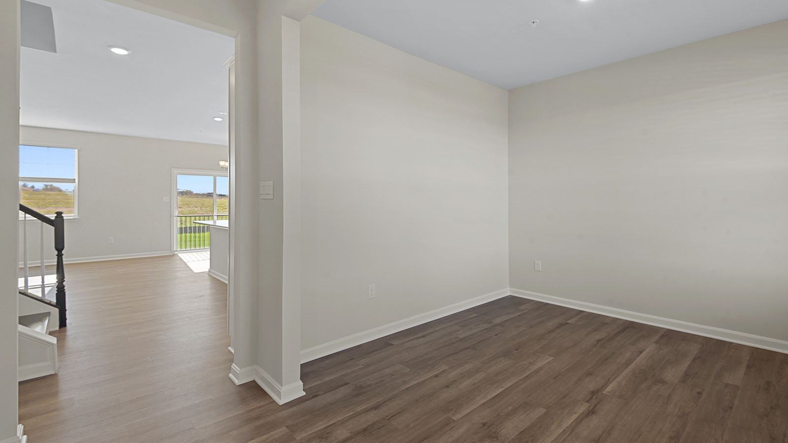 entryway leading to front flex room