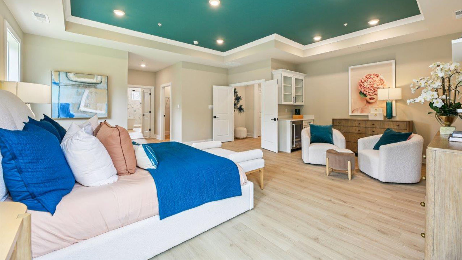 master bedroom tray ceiling