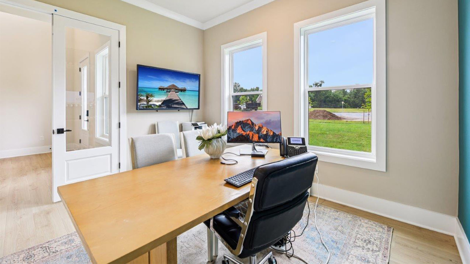 front office or flex room