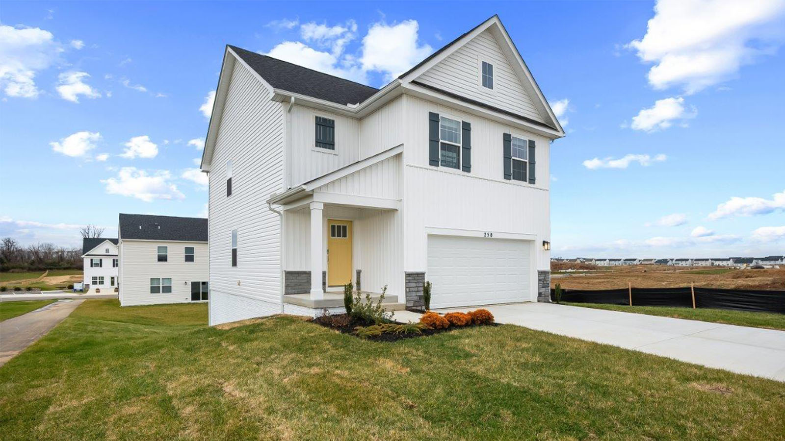 212 Eclipse Street exterior