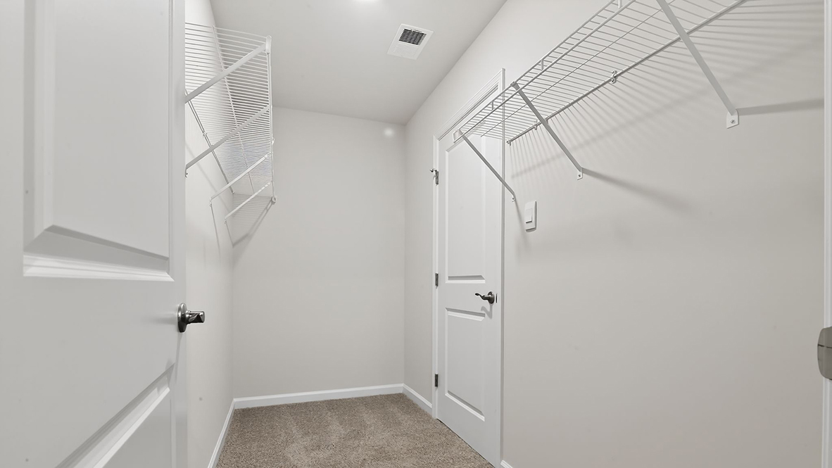walk in closet