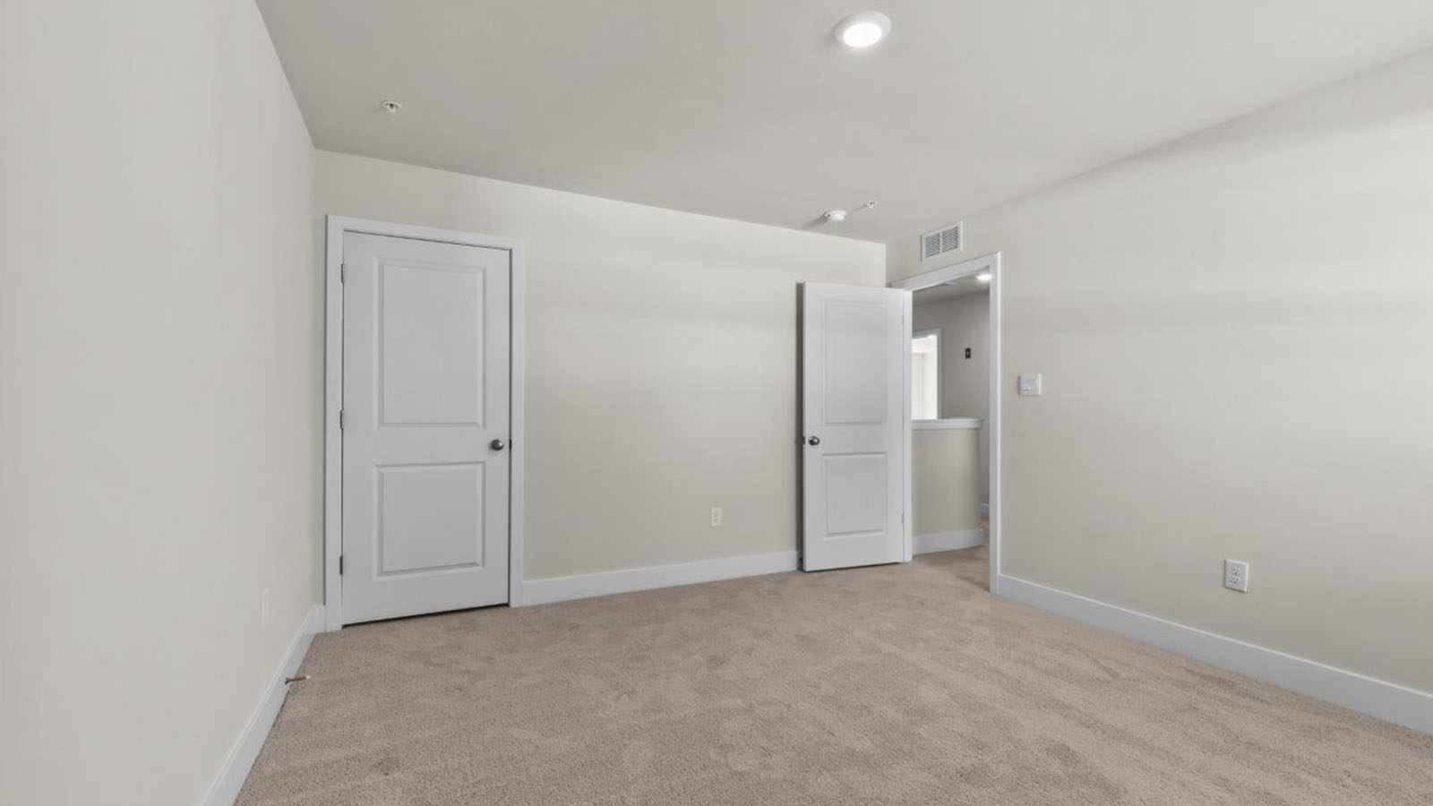 secondary bedroom