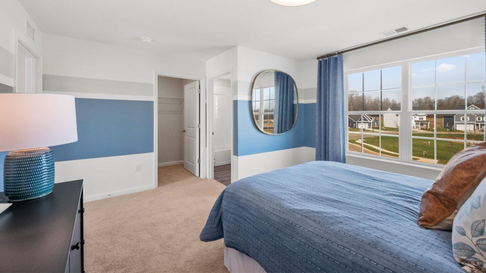 upstairs secondary bedroom