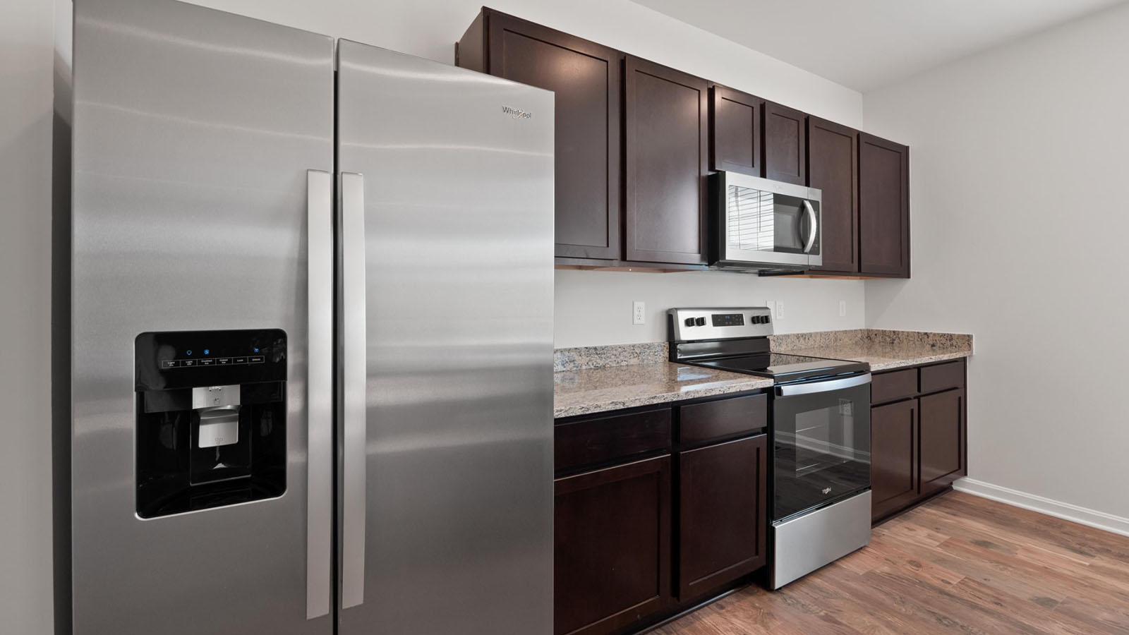 stainless steel kitchen appliances