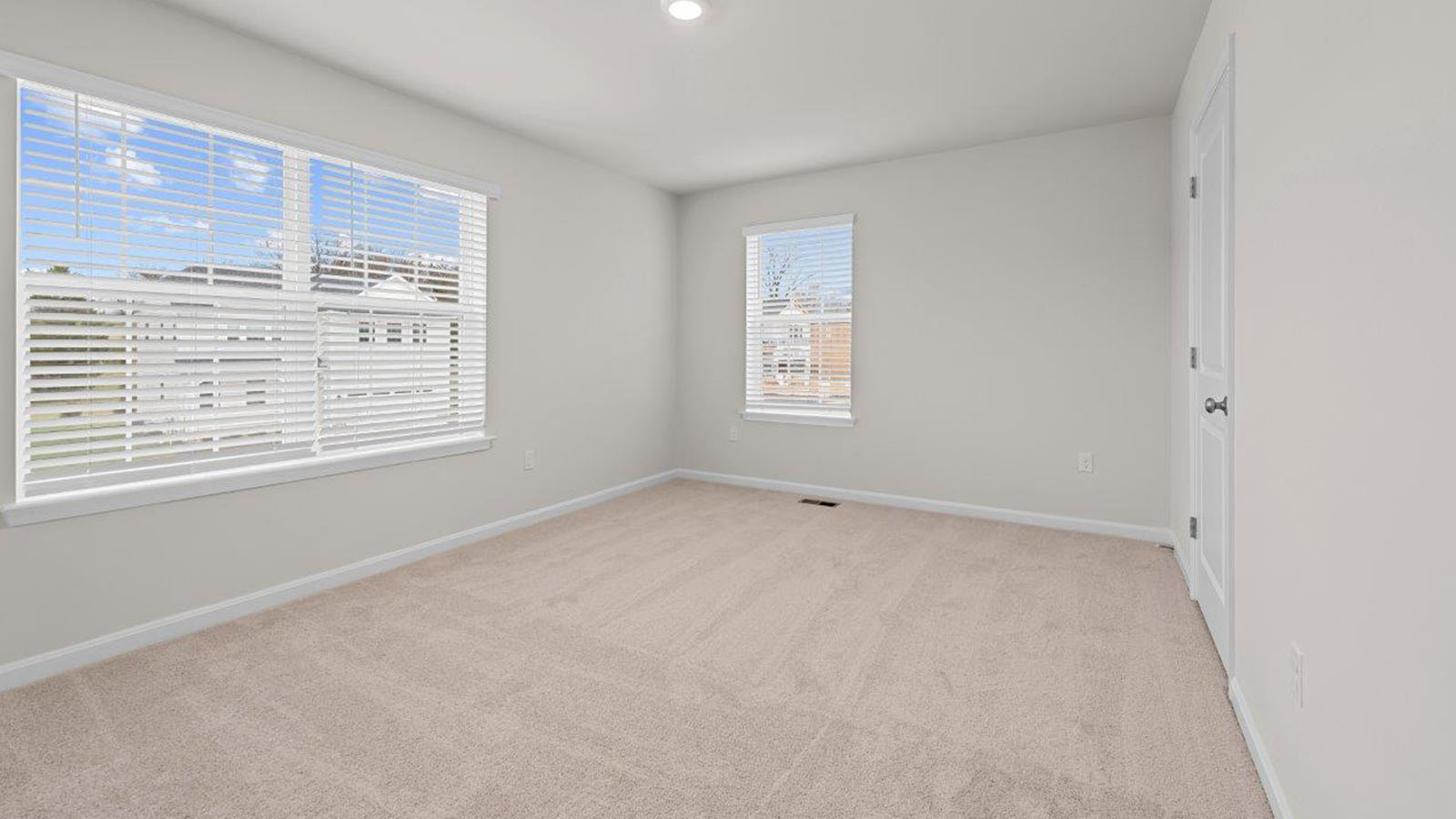 secondary bedroom