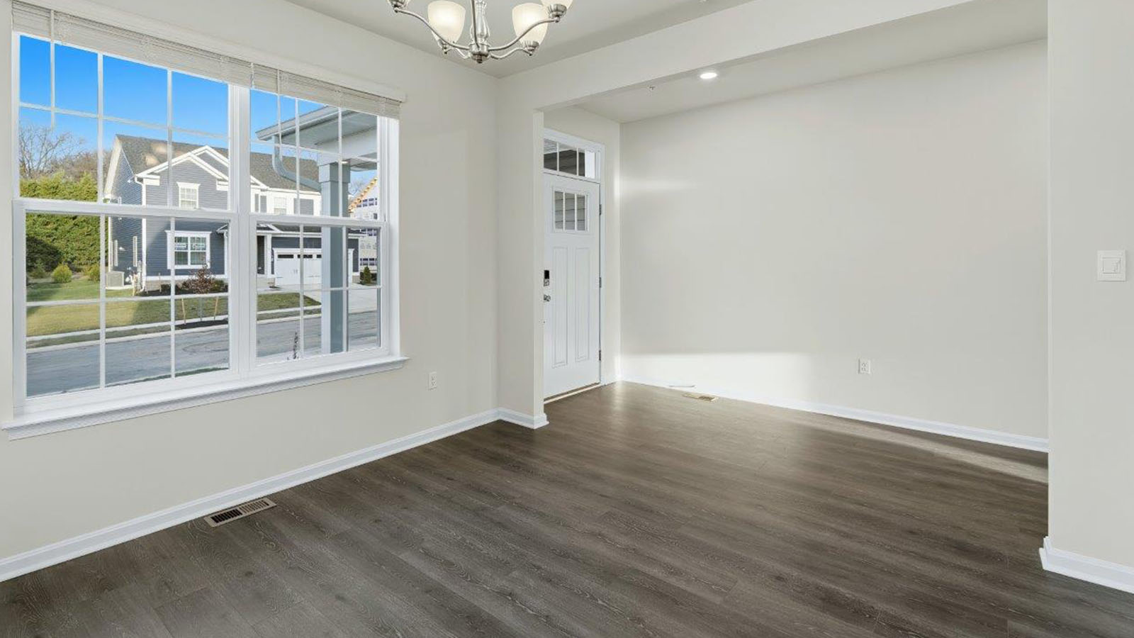 front flex room