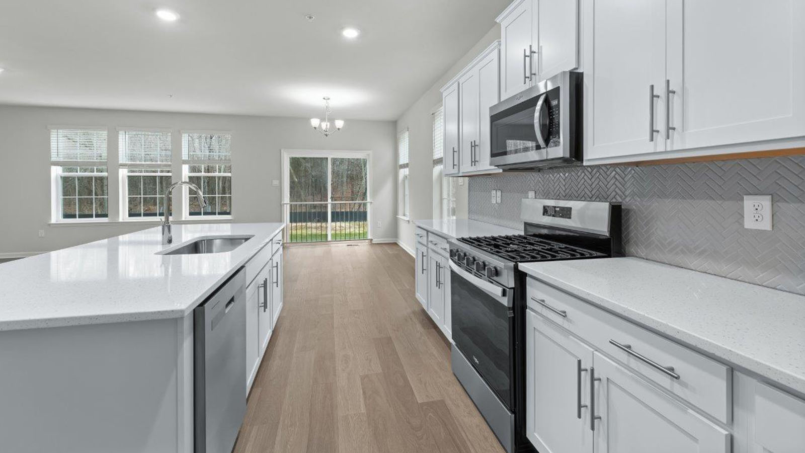 quartz counters and stainless steel appliances