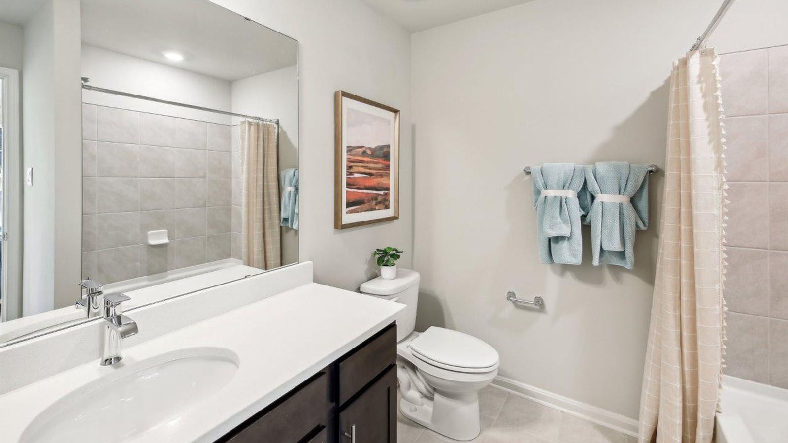 Alec single family new home second floor secondary full bathroom