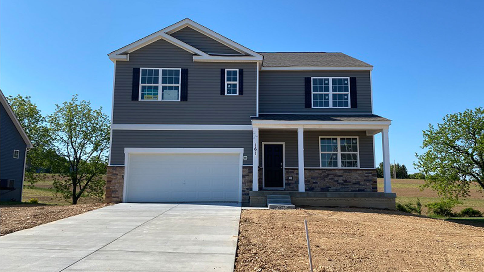 single family home with garage