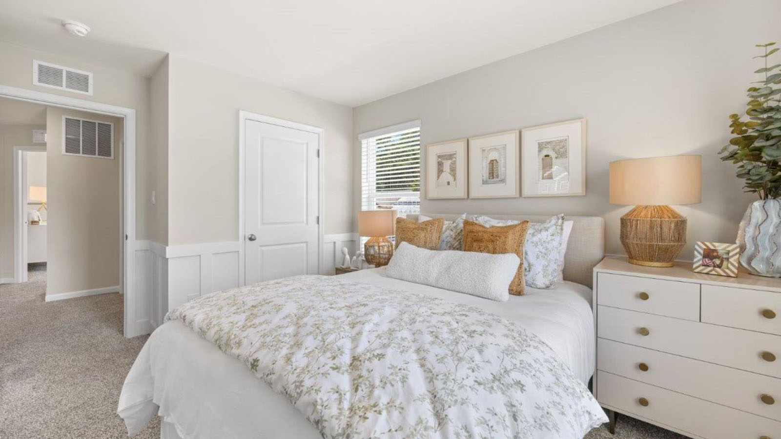 Deerfield Single Family New Home 4 Beds 2 Car Garage