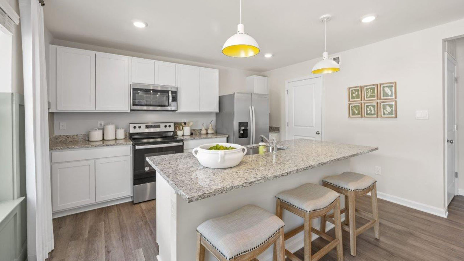 Deerfield Single Family New Home 4 Beds 2 Car Garage