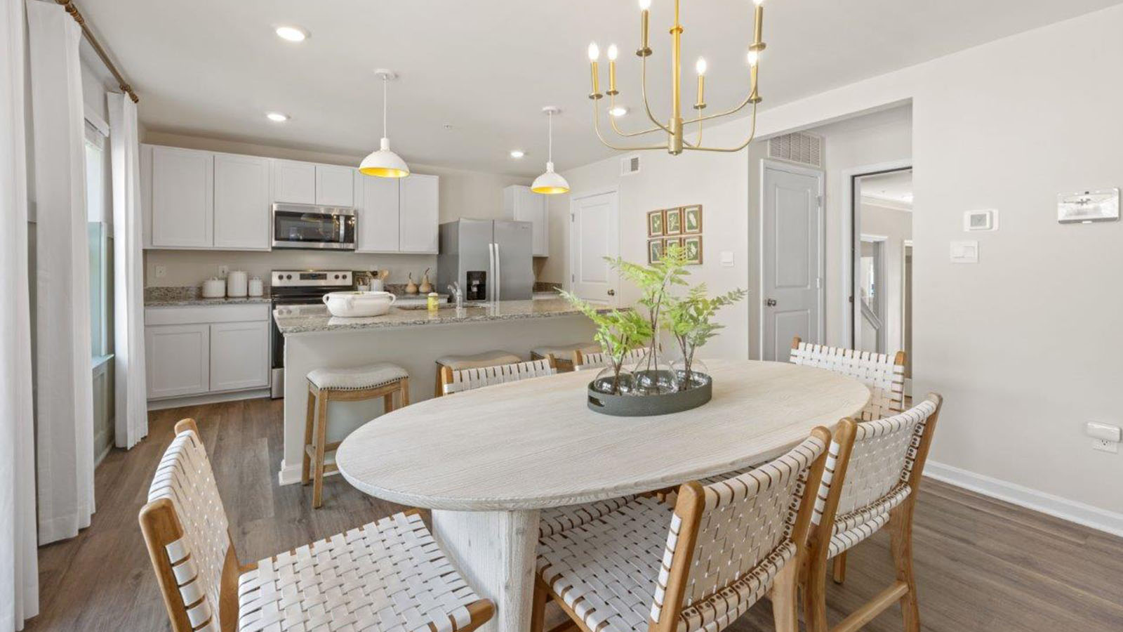 Deerfield Single Family New Home 4 Beds 2 Car Garage