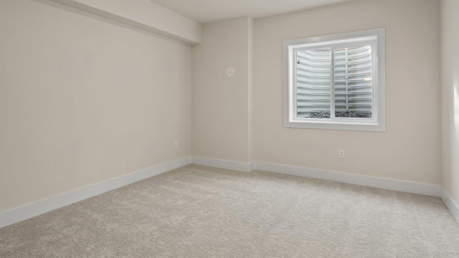 finished basement bedroom