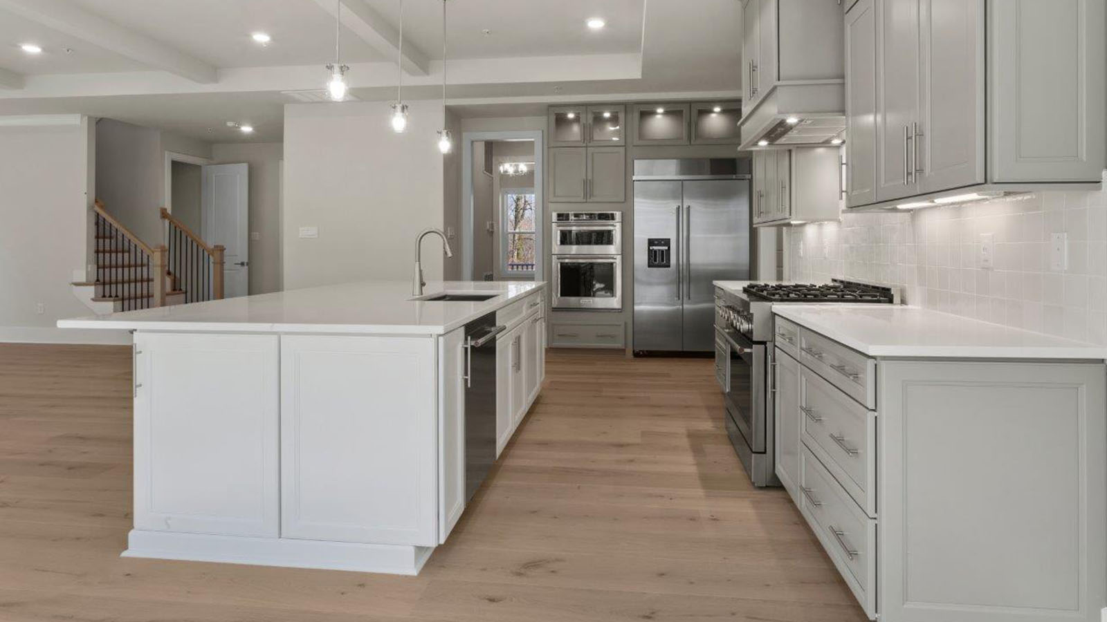 stainless steel upgraded appliances