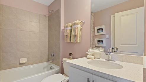 secondary full bathroom