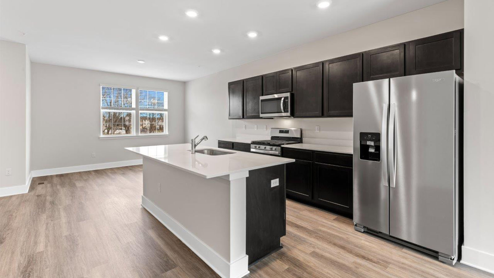 quartz counters and stainless steel appliances