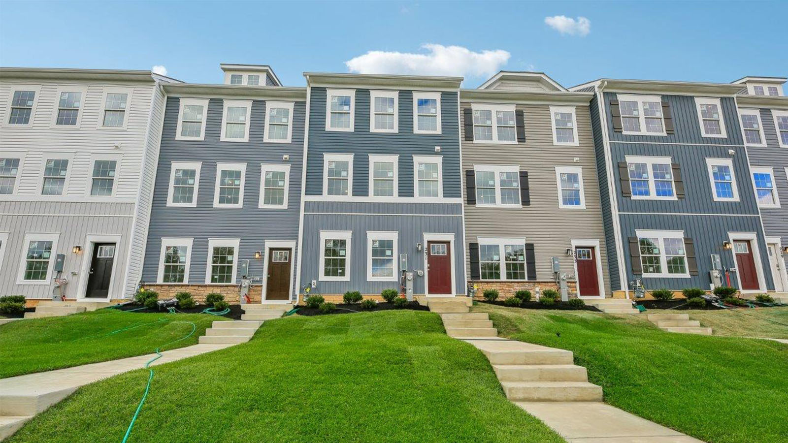 columbus townhome model frontal exterior