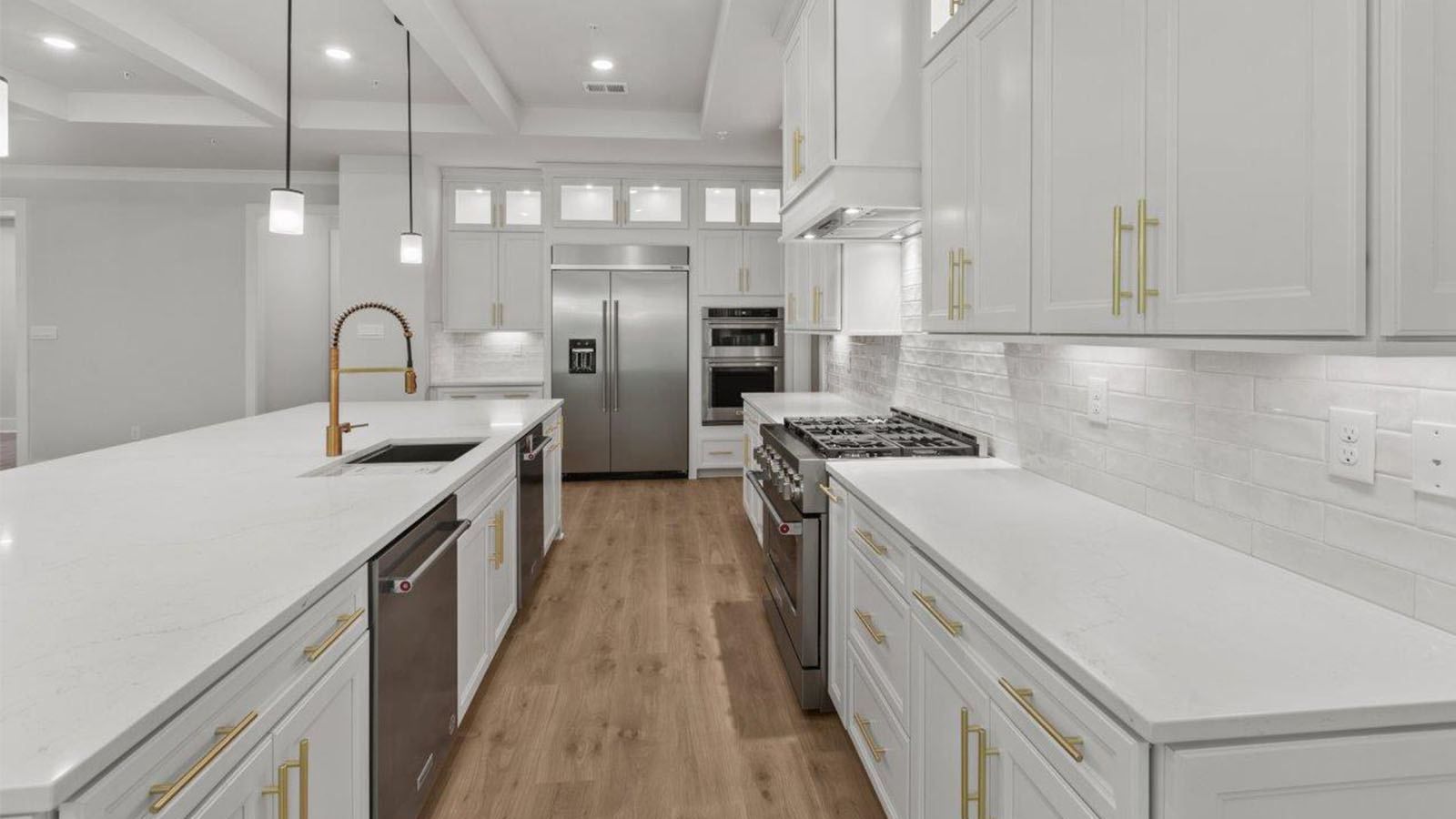 upgraded cabinets and quartz counters