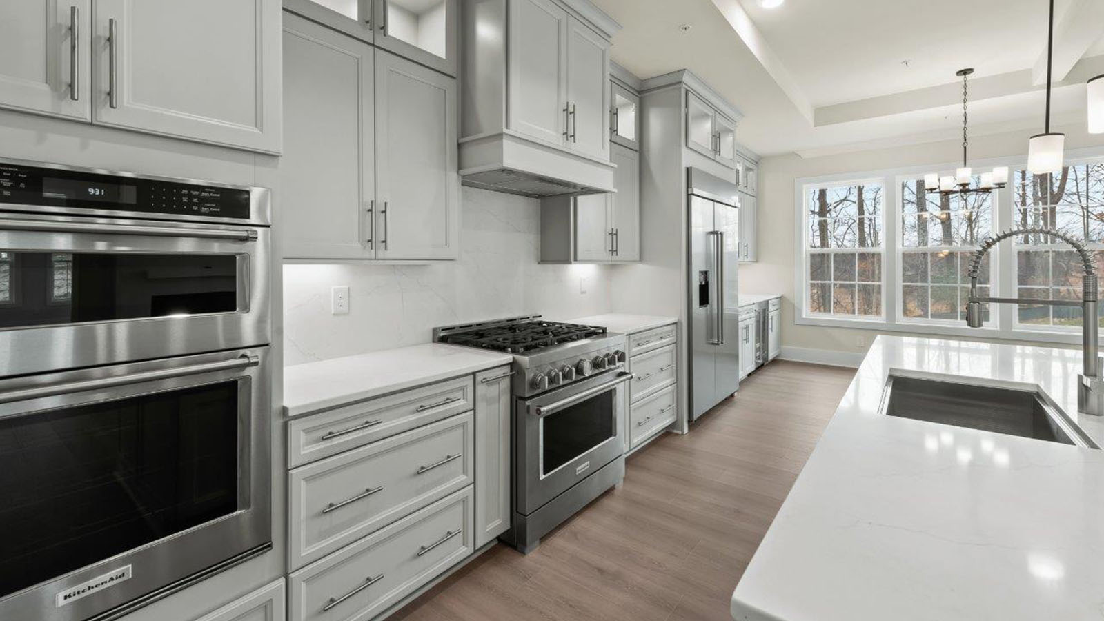 gourmet kitchen with stainless steel appliances