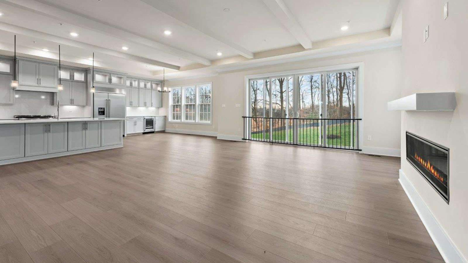 sliding back doors to backyard