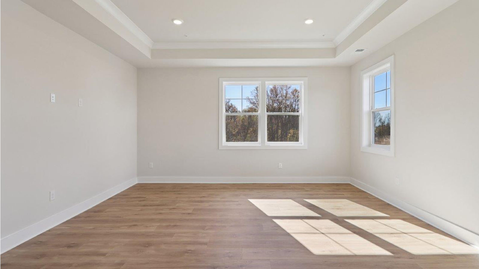 upstairs master bedroom