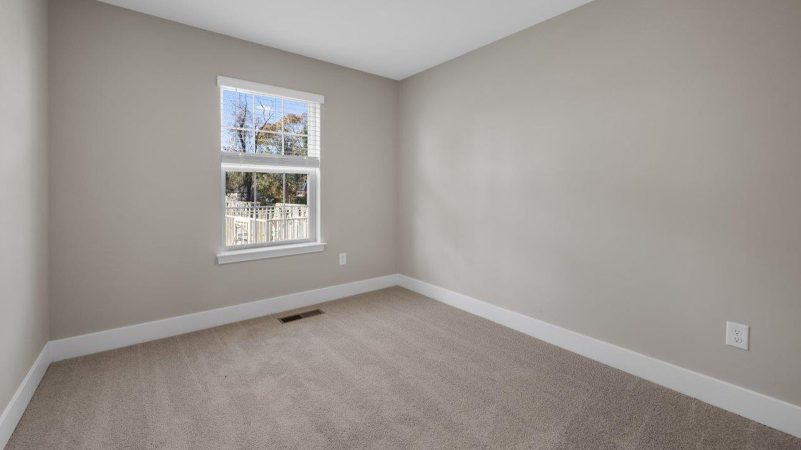 secondary bedroom