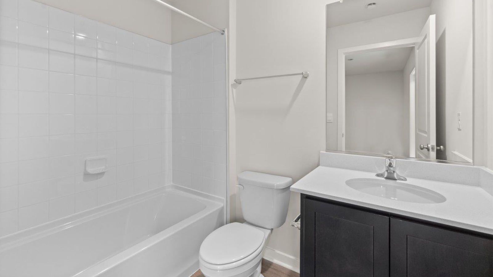secondary full bath