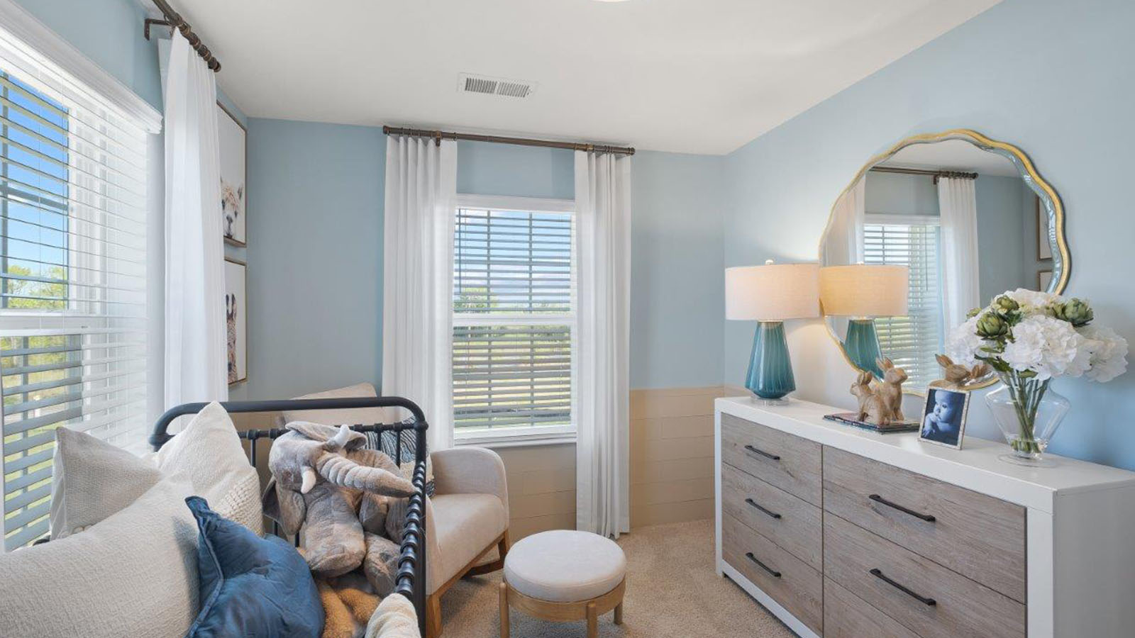secondary bedroom