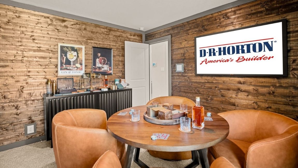 The Knight - Dining Room