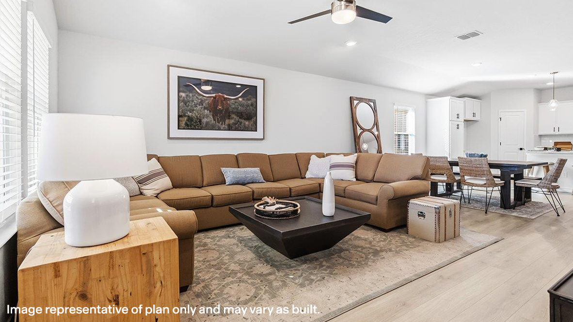 open concept living room, dining area and kitchen
