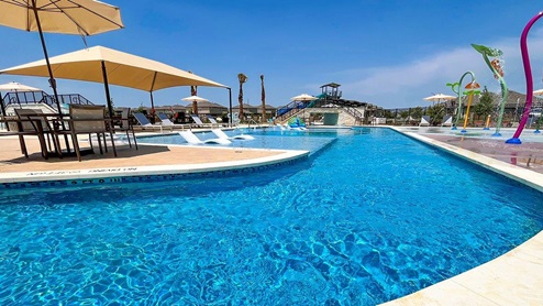 lazy river