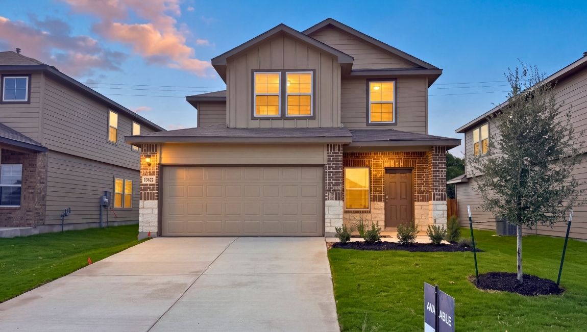 13622 Gunnison Quartz exterior