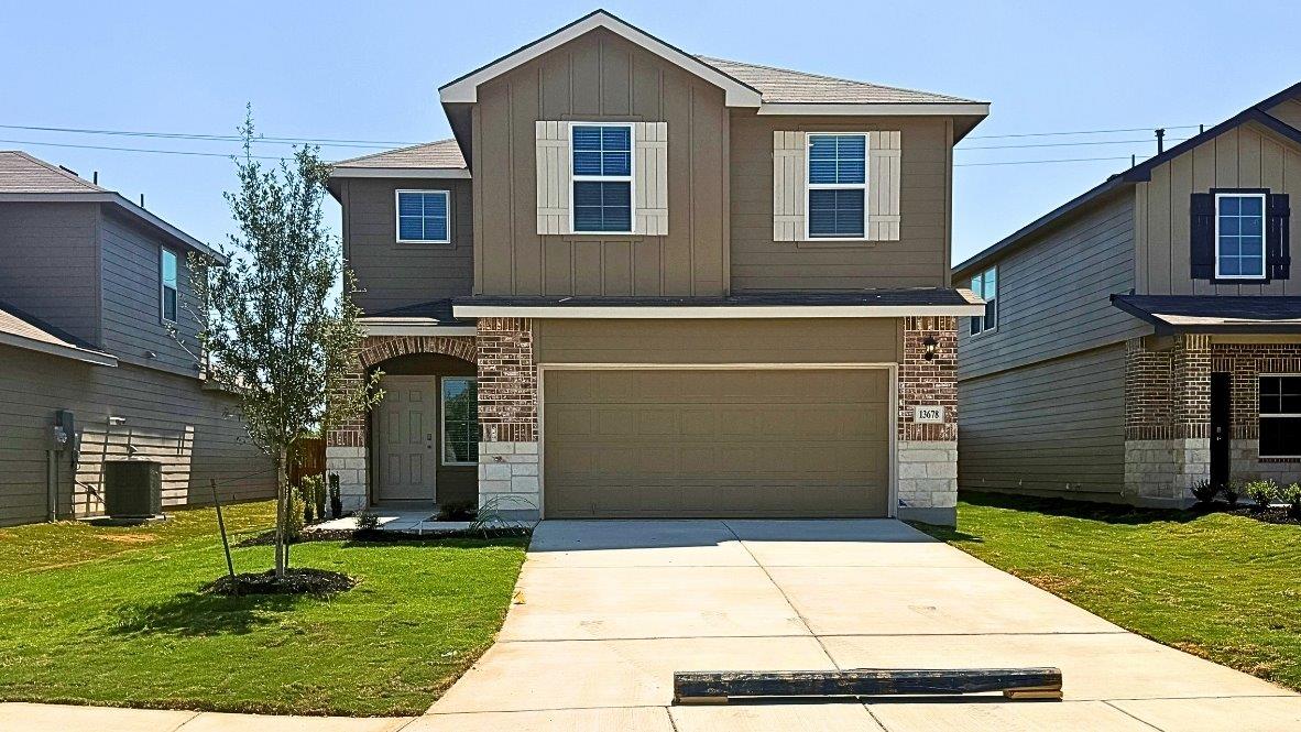 13678 Gunnison Quartz exterior