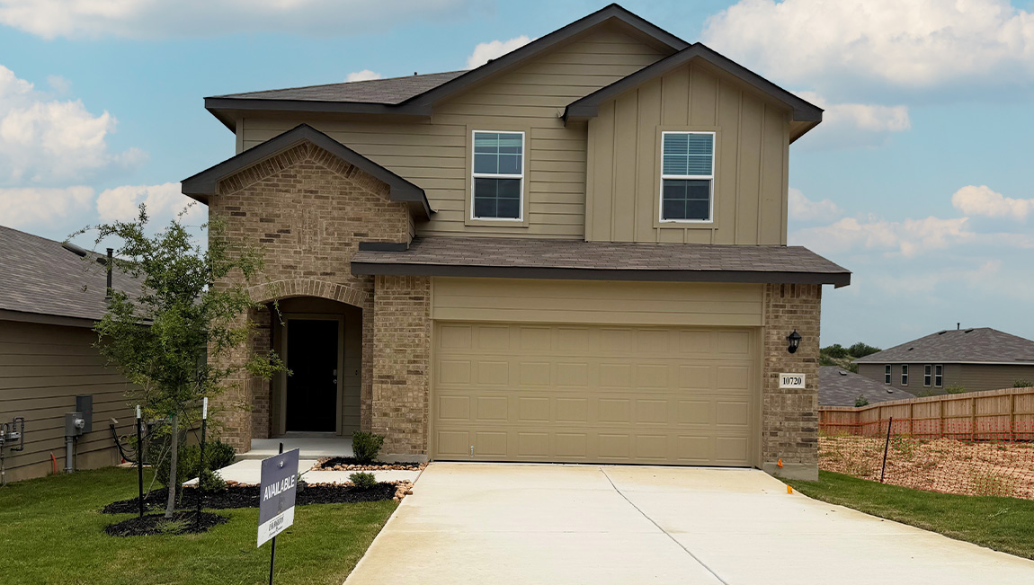 10720 Criterion exterior