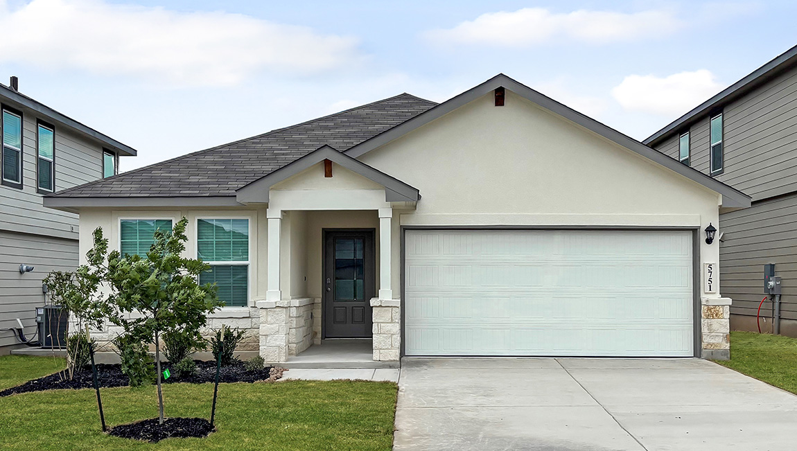 5751 Gray Moore exterior