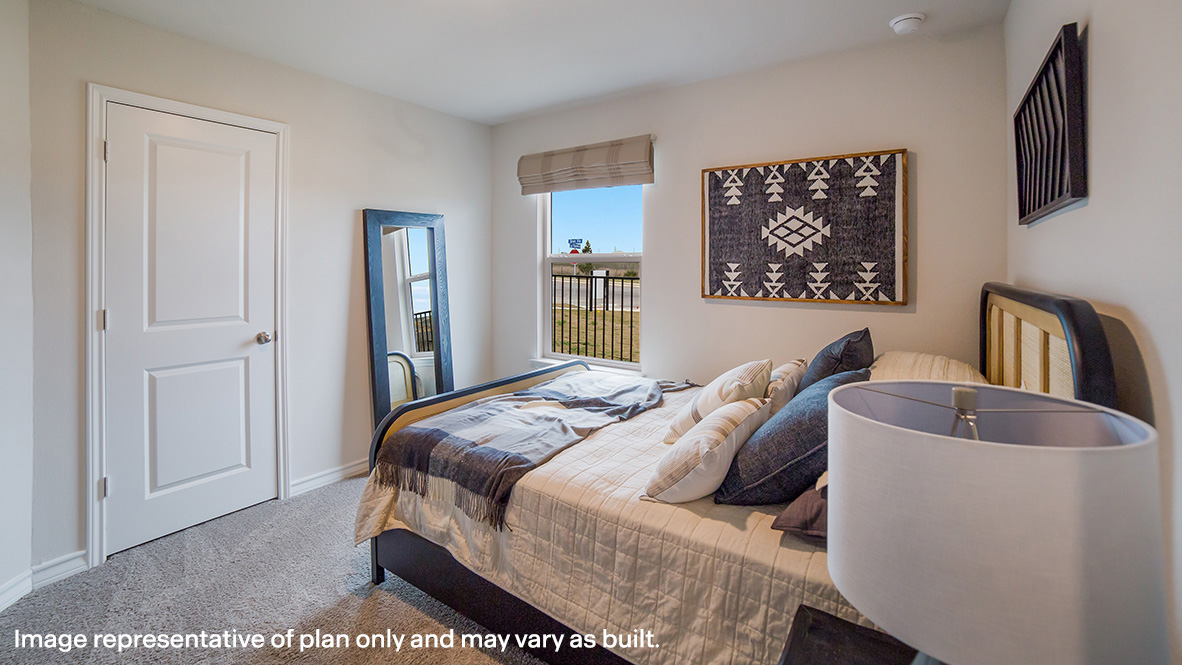 DR Horton San Antonio Laurel Vistas the bryant floor plan 1703 square feet secondary bedroom