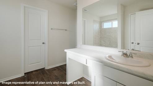 DR Horton San Antonio Laurel Vistas the stanley floor plan 2243 square feet main bedroom ensuite bathroom with single vanity sink