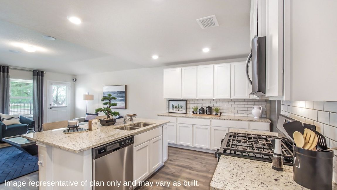 Kitchen - The Lombardi Plan - Riverstone at Westpointe Presented By D.R. Horton