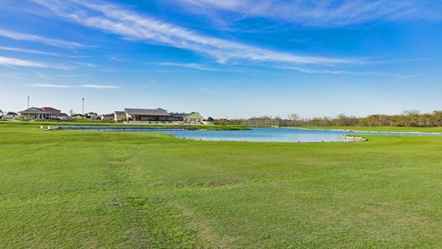 Floresville Links at River Bend New Construction Homes 18 hole golf course amenity