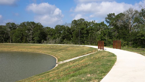 Southern Pointe fishing pond