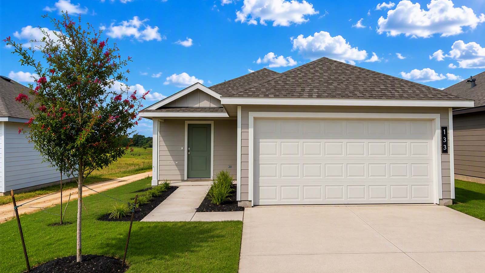 133 Mullins Exterior