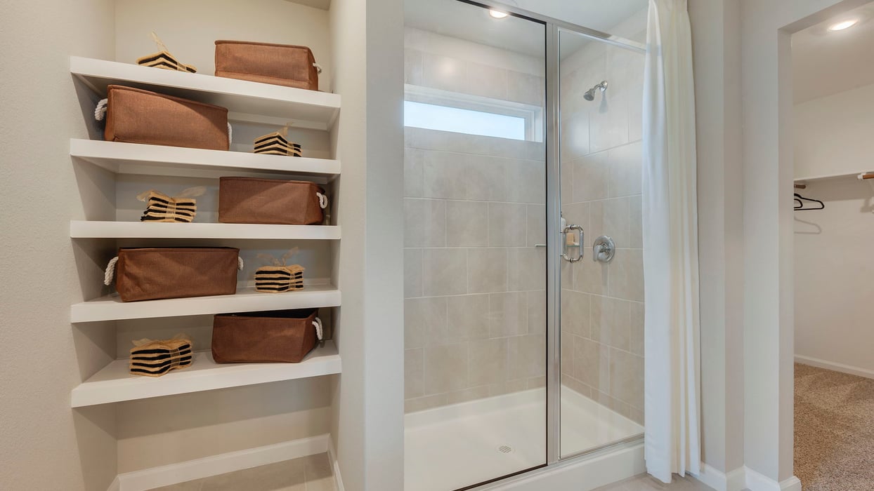 Knox landing bathroom storage