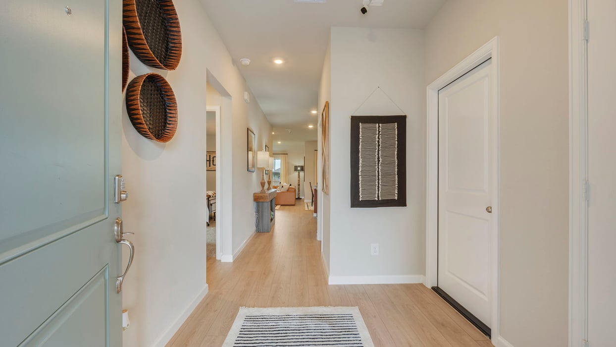 Knox landing model home entry way