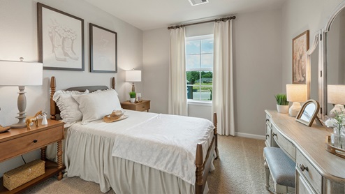 Wilkins Valley secondary bedroom with little cowgirl decor and carpeted flooring