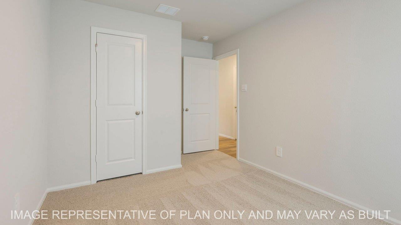 Abbot secondary bedroom with carpet