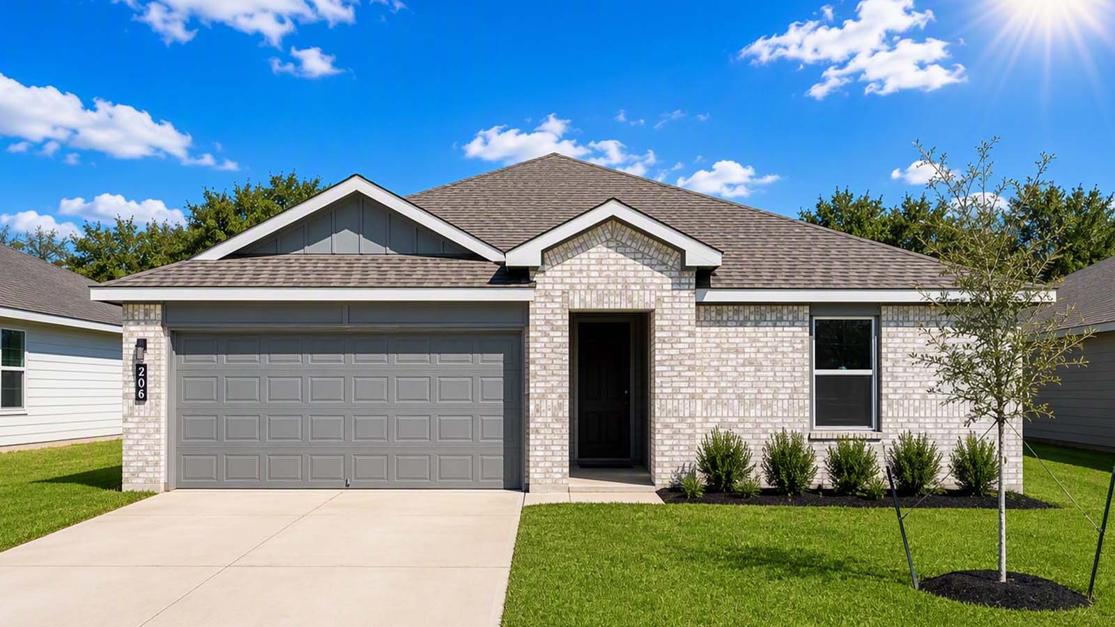 206 Paco Loop exterior