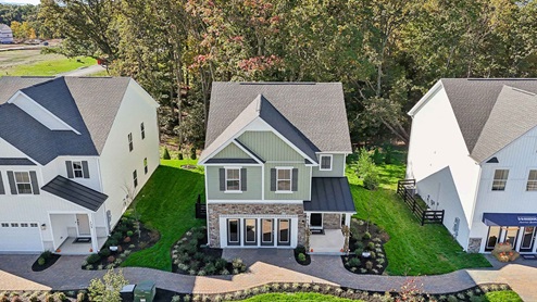 Pine model exterior