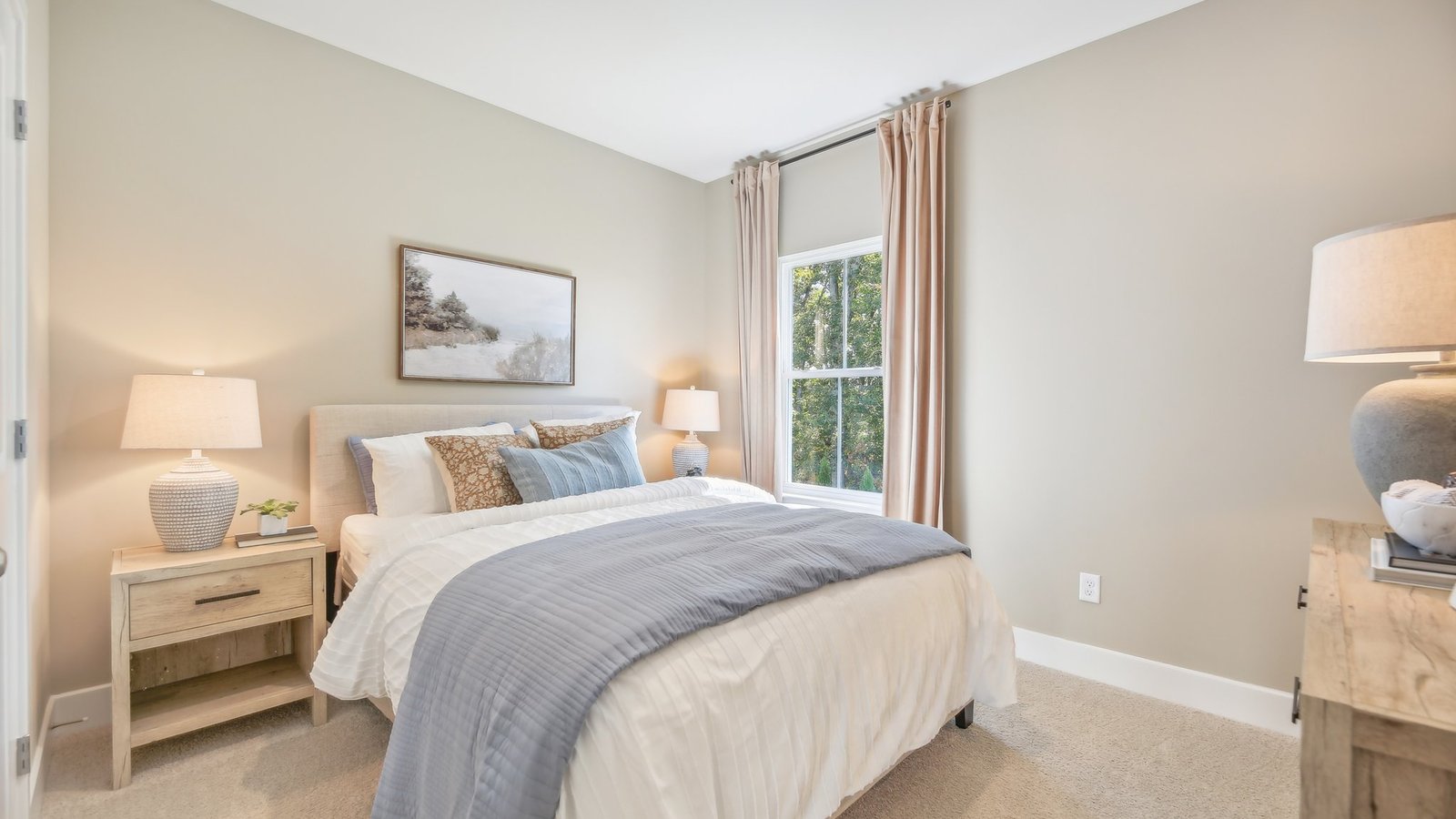 secondary bedroom