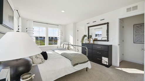 spacious primary bedroom
