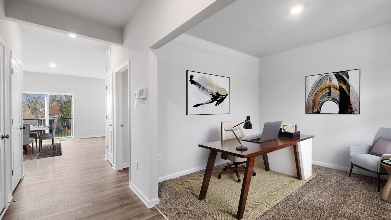 Study that can be used as a dining room